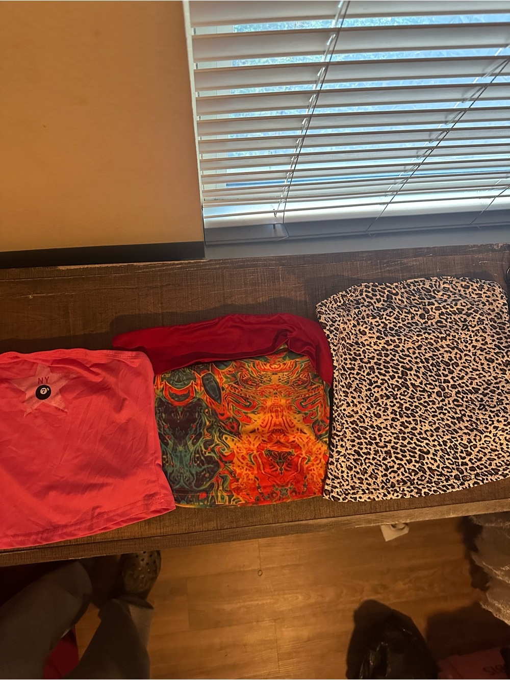 Girls' Multi & Pink crop Tops